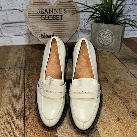 Vionic Women's Elodie Leather Lug Sole Loafers Cream Leather - Picture 4 of 11